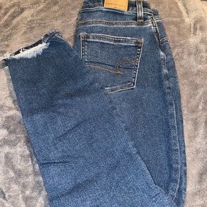 American Eagle Mom Jeans